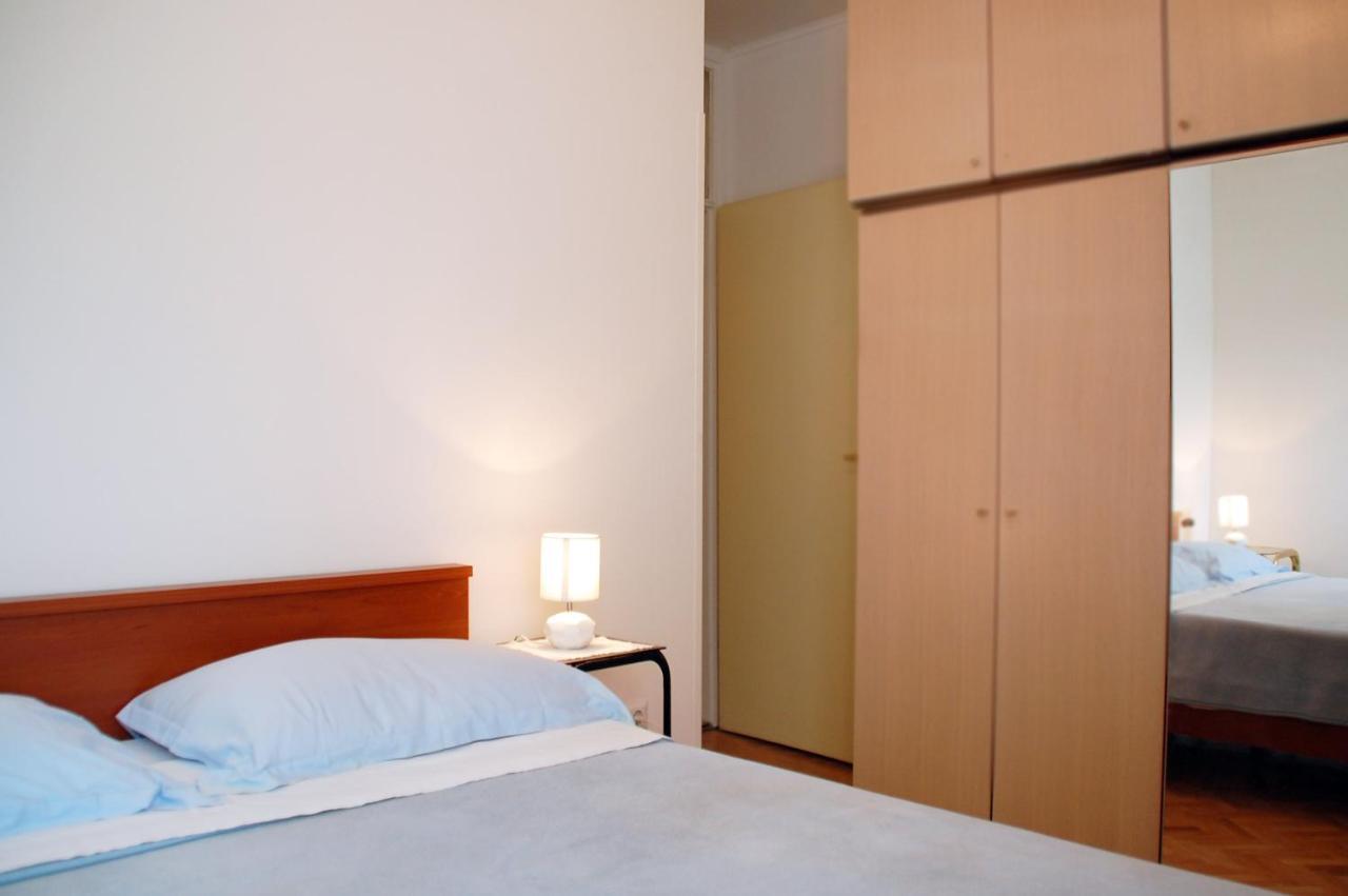 Apartment Rijeka With Sea View Bagian luar foto